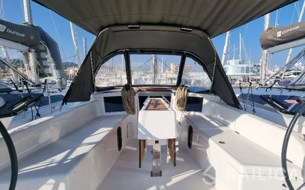 Dufour 37 - Yacht Charter Sailica