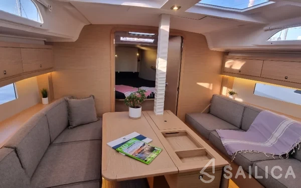 Dufour 37 - Yacht Charter Sailica