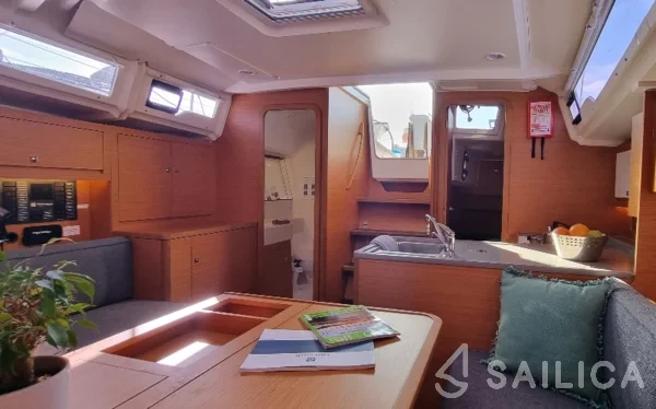 Dufour 37 - Yacht Charter Sailica