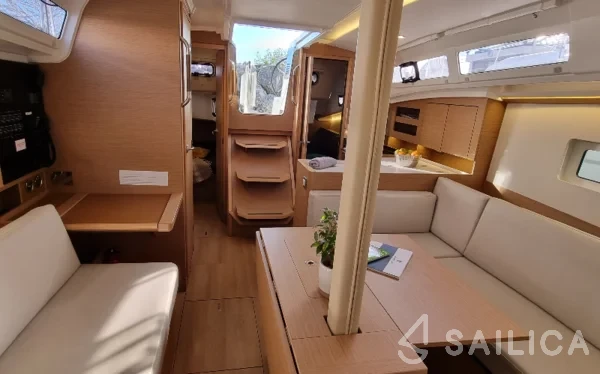 Sun Odyssey 380 - Yacht Charter Sailica