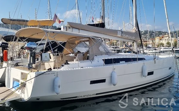 Dufour 430 - Yacht Charter Sailica