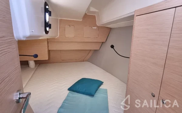 Dufour 37 - Yacht Charter Sailica