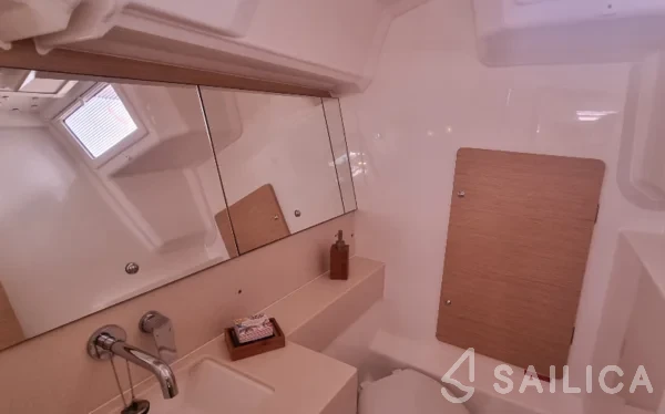 Dufour 37 - Yacht Charter Sailica