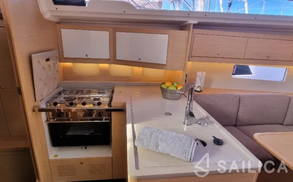 Dufour 37 - Yacht Charter Sailica
