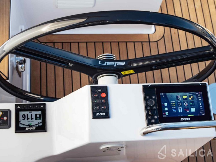 Elan 40.1 - Yacht Charter Sailica