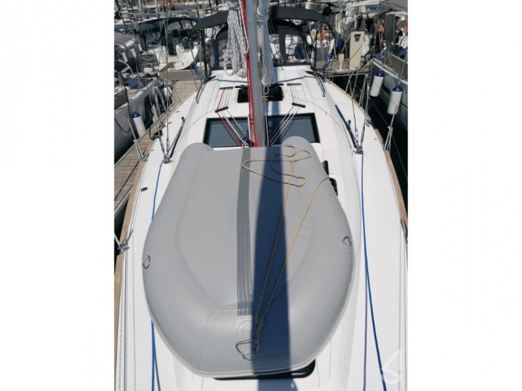 Elan 40.1 - Yacht Charter Sailica