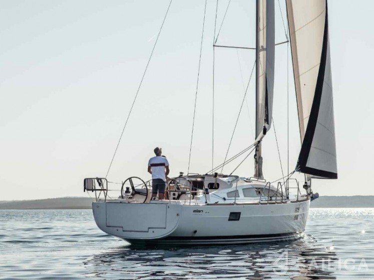 Elan 40.1 - Yacht Charter Sailica