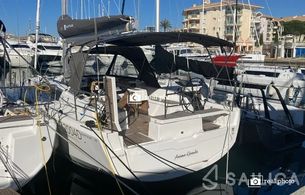 Dufour 37 - Yacht Charter Sailica