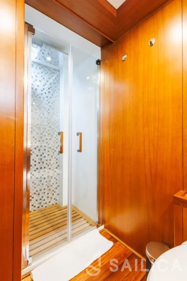 Motoryacht - Yacht Charter Sailica