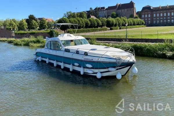 Estivale Sixto - Yacht Charter Sailica