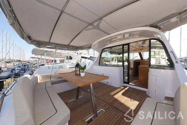 Adriana 44 - Yacht Charter Sailica