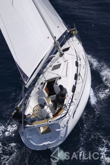 Bavaria 30 - Yacht Charter Sailica