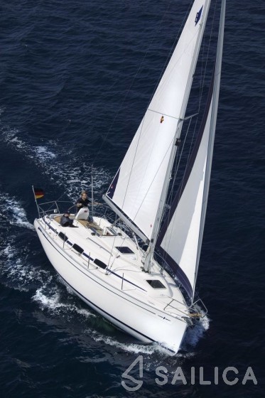 Bavaria 30 - Yacht Charter Sailica