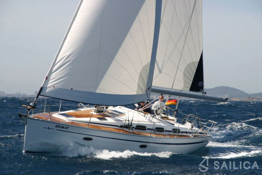 Bavaria 39 Cruiser - Yacht Charter Sailica