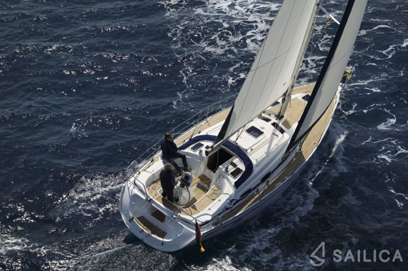 Bavaria 39 Cruiser - Yacht Charter Sailica