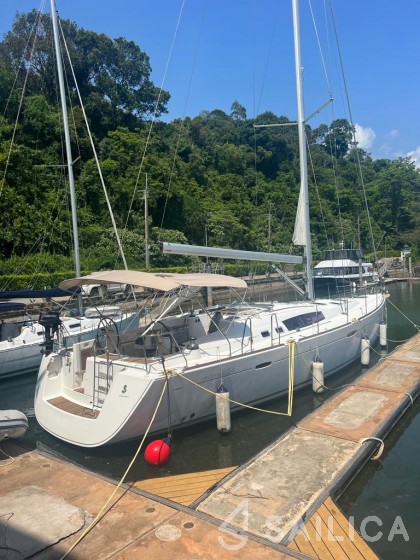 Oceanis 54 - Yacht Charter Sailica