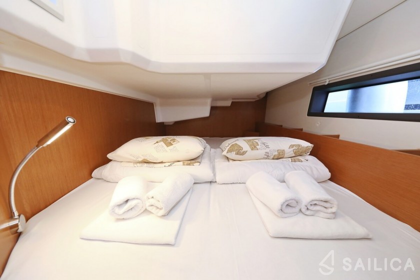 Bavaria C38 - Yacht Charter Sailica