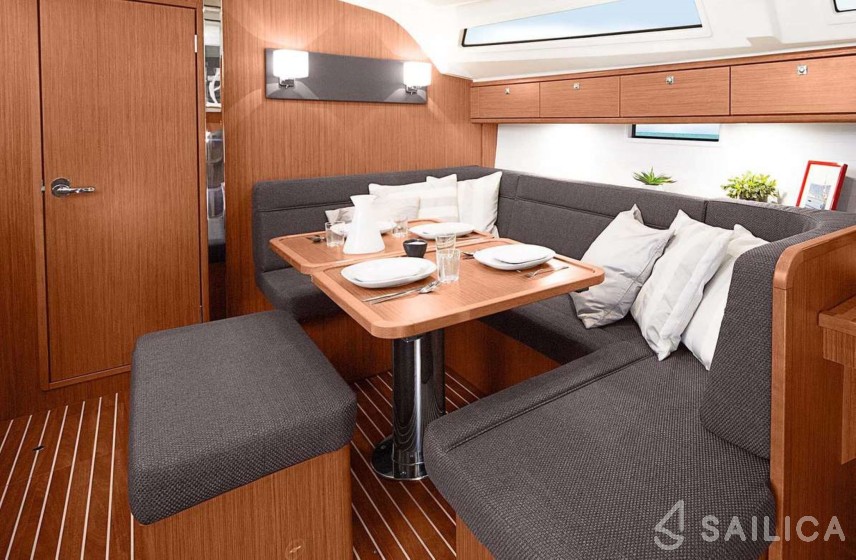 Bavaria 41 Cruiser - Yacht Charter Sailica