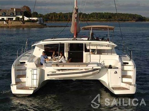 Salina 48 - Yacht Charter Sailica