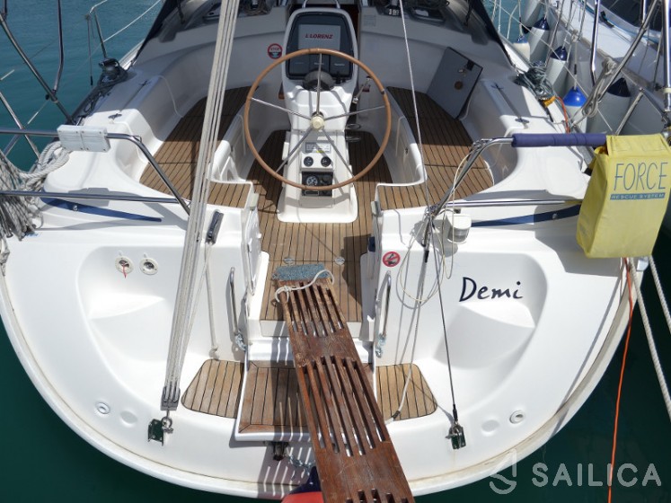 Bavaria 39 Cruiser - Yacht Charter Sailica