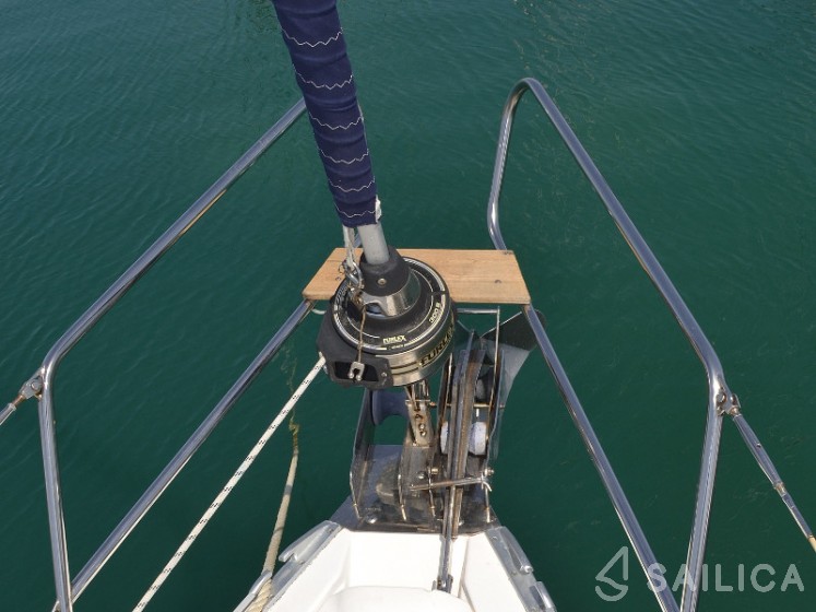 Bavaria 39 Cruiser - Yacht Charter Sailica