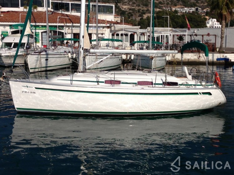 Bavaria 30 Cruiser - Yacht Charter Sailica