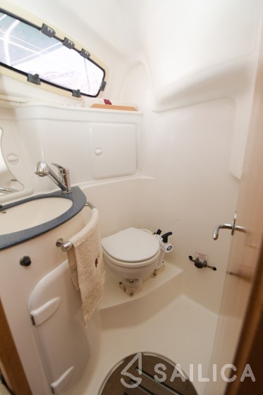 Bavaria 30 Cruiser - Yacht Charter Sailica