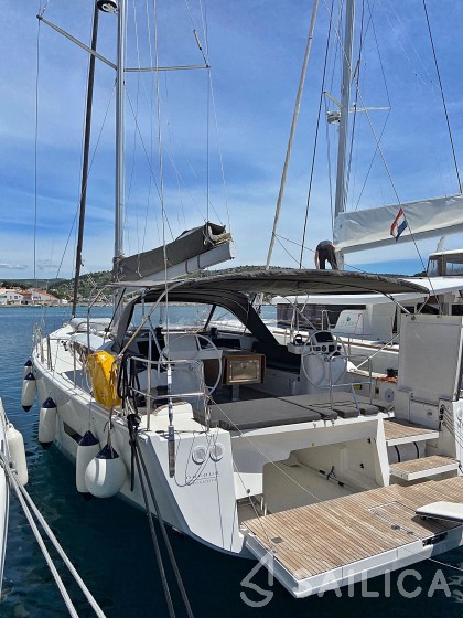 Dufour 56 Exclusive - Yacht Charter Sailica