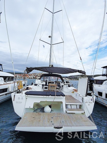 Dufour 56 Exclusive - Yacht Charter Sailica