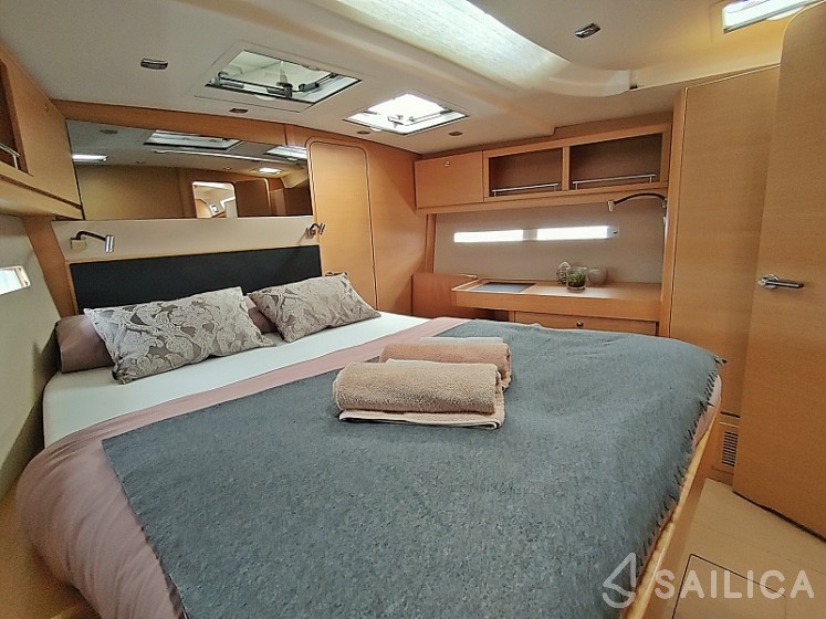 Dufour 56 Exclusive - Yacht Charter Sailica