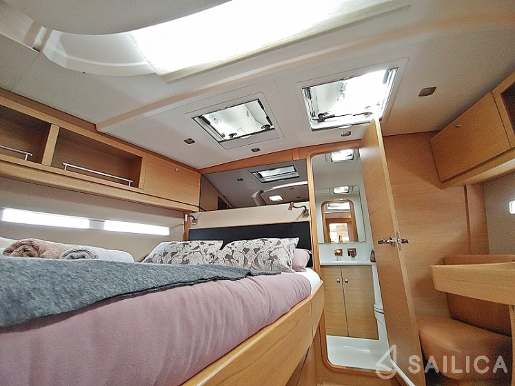 Dufour 56 Exclusive - Yacht Charter Sailica
