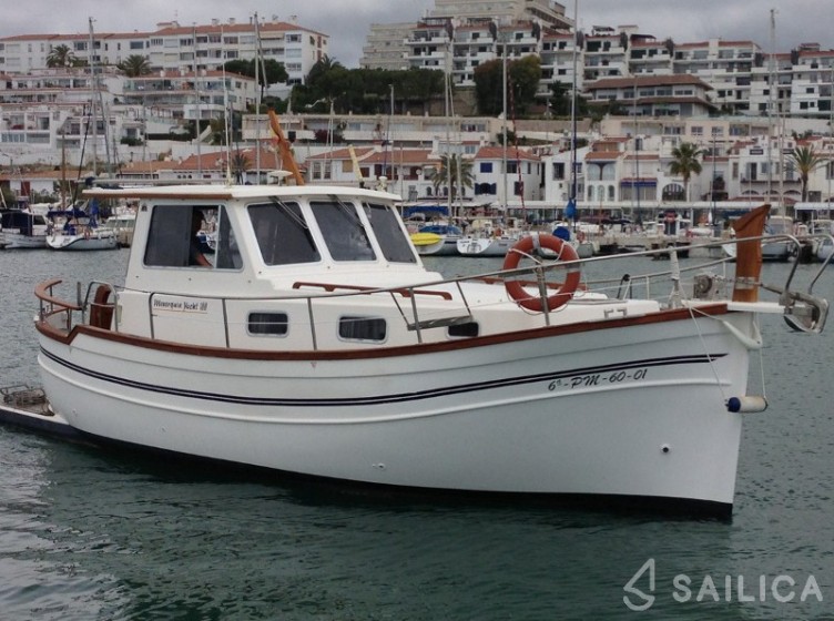 Menorquin 100 - Yacht Charter Sailica
