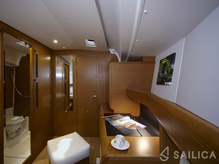 Sun Odyssey 439 - Yacht Charter Sailica