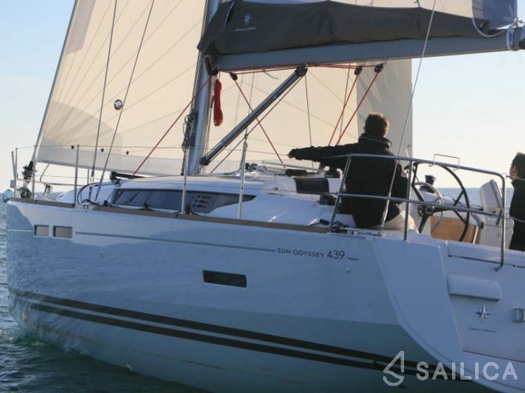 Sun Odyssey 439 - Yacht Charter Sailica