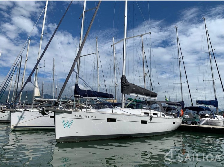 Delta 41 - Yacht Charter Sailica