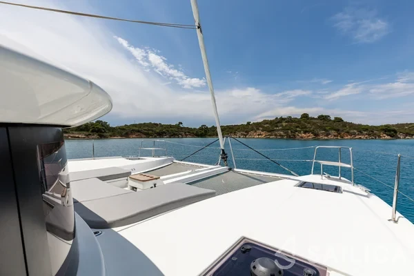 Lagoon 46  - Yacht Charter Sailica
