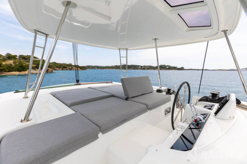 Lagoon 46  - Yacht Charter Sailica
