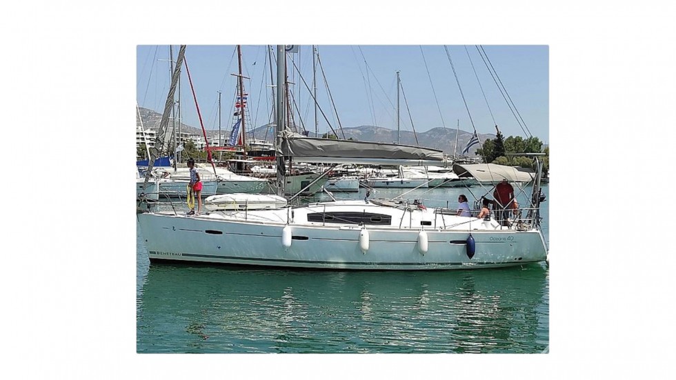Oceanis 40 - Yacht Charter Sailica