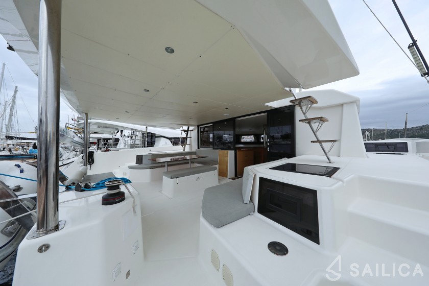 Dufour 48 - Yacht Charter Sailica
