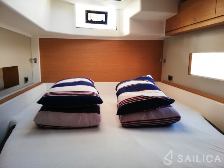 Dufour 48 - Yacht Charter Sailica