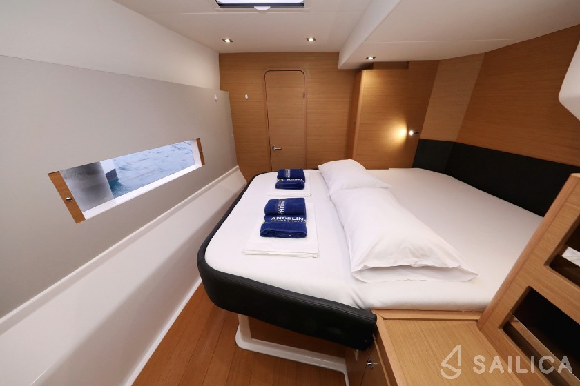 Dufour 48 - Yacht Charter Sailica