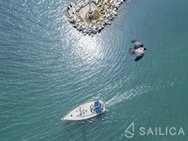 Bavaria 46 Cruiser - Yacht Charter Sailica