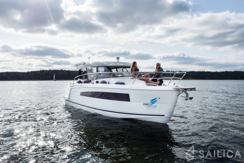 Balt 918 Titanium - Yacht Charter Sailica