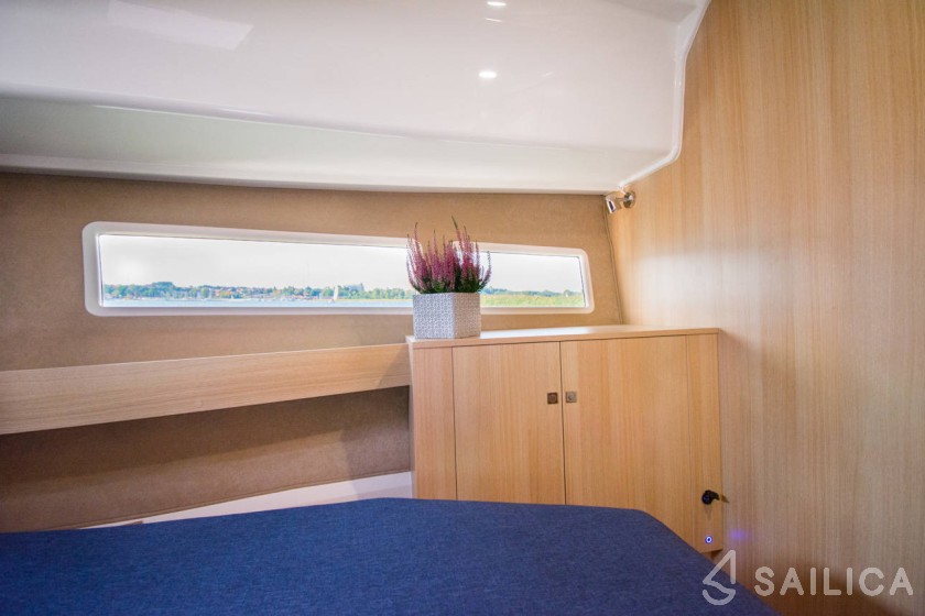 Balt 918 Titanium - Yacht Charter Sailica
