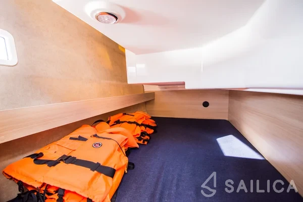 Balt 1018 - Yacht Charter Sailica