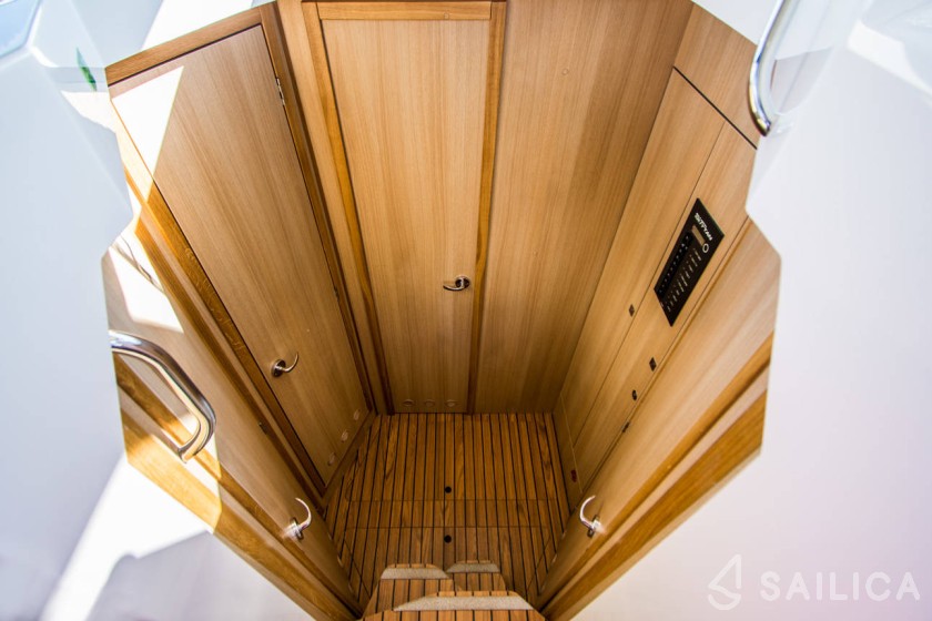 Balt 1018 - Yacht Charter Sailica