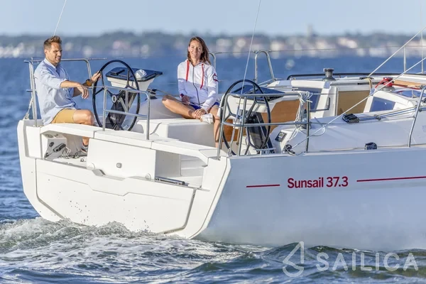 Dufour 37 - Yacht Charter Sailica