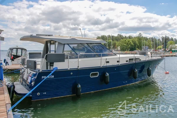 Nautika 1300  - Yacht Charter Sailica