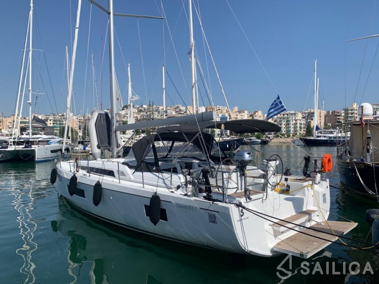 Oceanis 51.1 - Yacht Charter Sailica