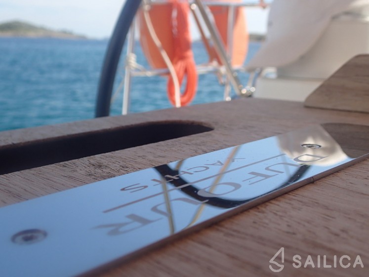 Dufour 375 Grand Large - Yacht Charter Sailica
